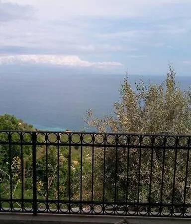 Awesome View In At Petri Di Sali