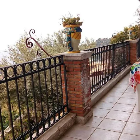 Awesome View In At Petri Di Sali Taormina
