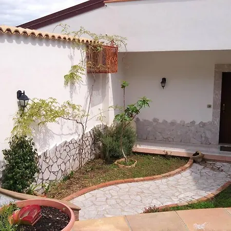 Awesome View In At Petri Di Sali * Taormina