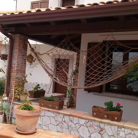 Awesome View In At Petri Di Sali Villa